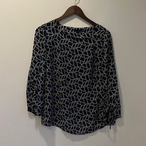 Extra Small Ava blouse with 3/4 tie sleeve